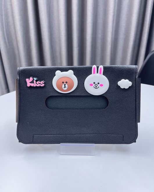 Line Kiss Tissue Box