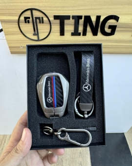 Mercedes Metal သုံးစင်း