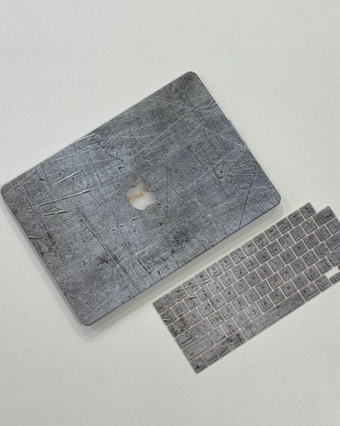 ခဲခြစ် Macbook Cover