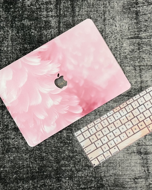 Pink Feather MacBook Cover Pink Feather MacBook Cover