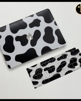 ဖြူနက်ကွက် Cover