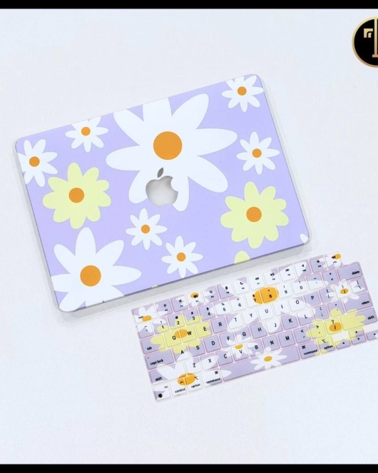 Purple Daisy Macbook Cover